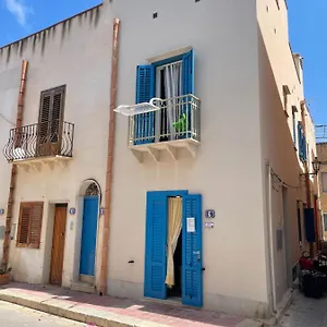 Appartamento Bilocale In Pieno Centro A, Marettimo